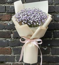 Букет цветов из:  Гипсофила в Божонке