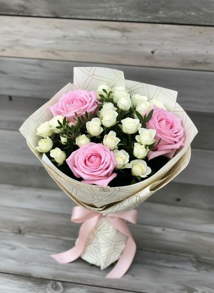 Букет цветов из: Розы в Божонке