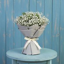 Букет цветов из:  Гипсофила в Божонке