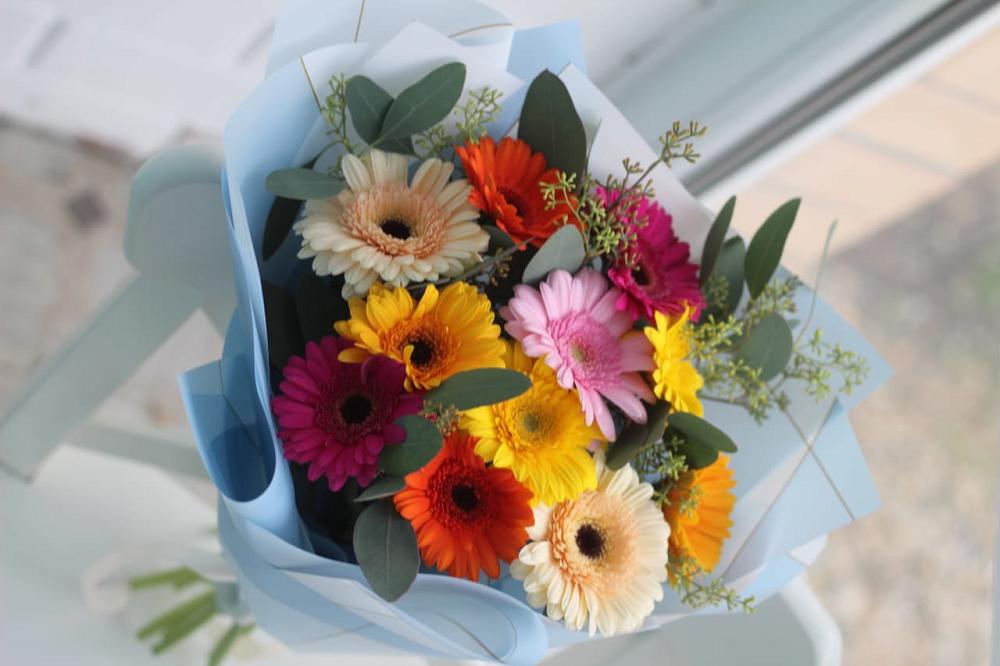 Букет цветов из: Герберы в Божонке