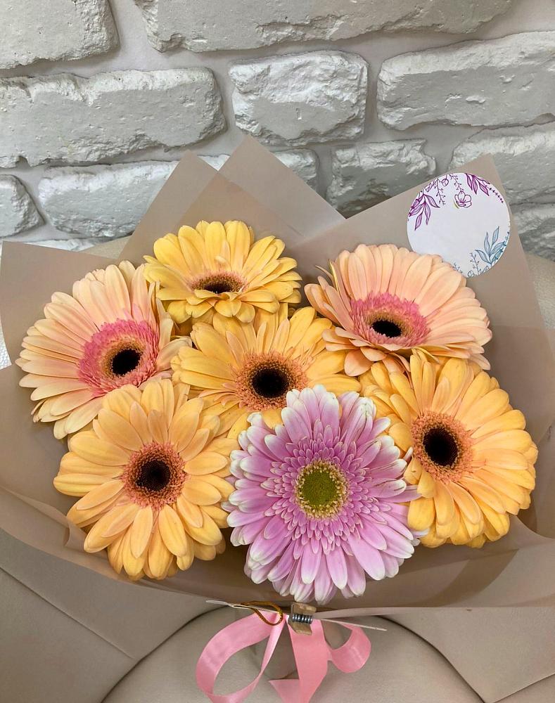 Букет цветов из: Герберы в Божонке