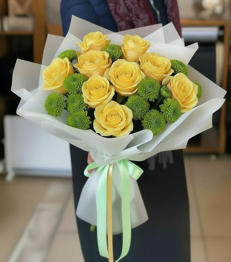 Букет цветов из: Хризантемы и Розы в Божонке