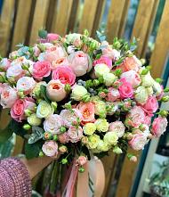 Букет цветов из:  Розы #REPLACE_PRED# Божонке