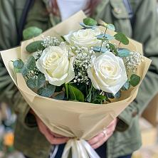 Букет цветов из:  Розы в Божонке