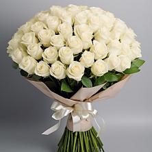 Букет 101 беля роза Белоснежка в Божонке