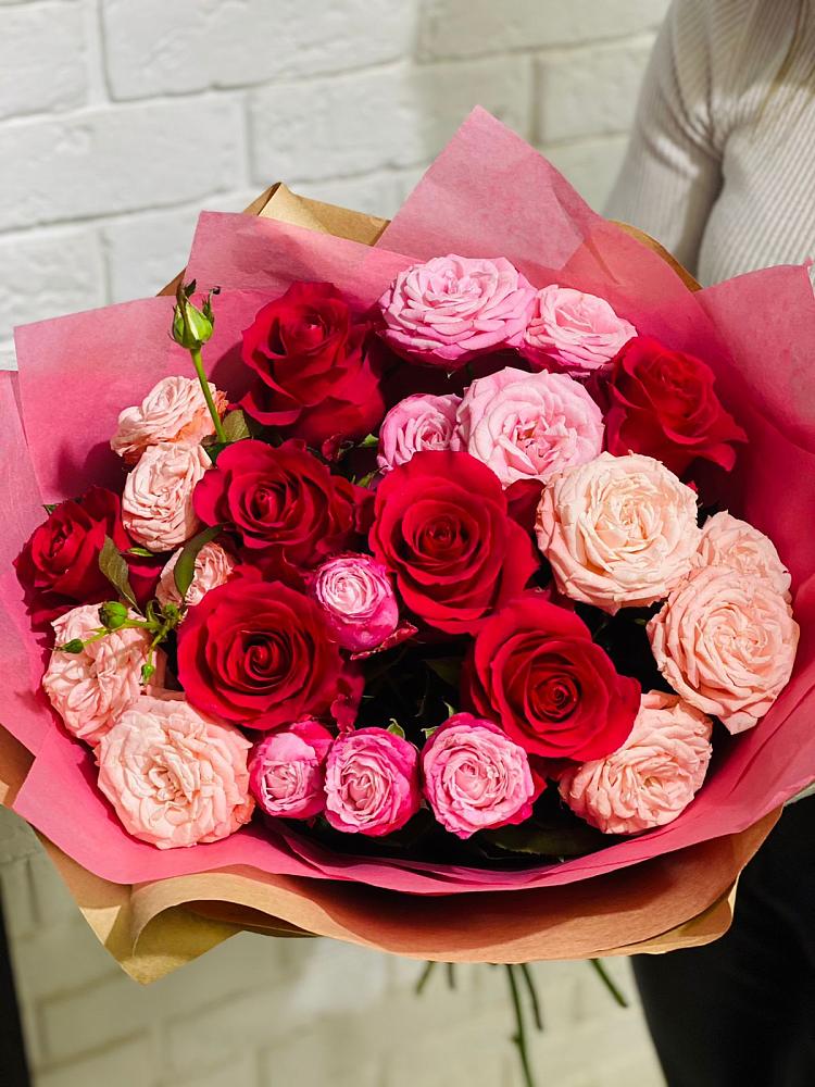 Букет цветов из: Розы в Божонке