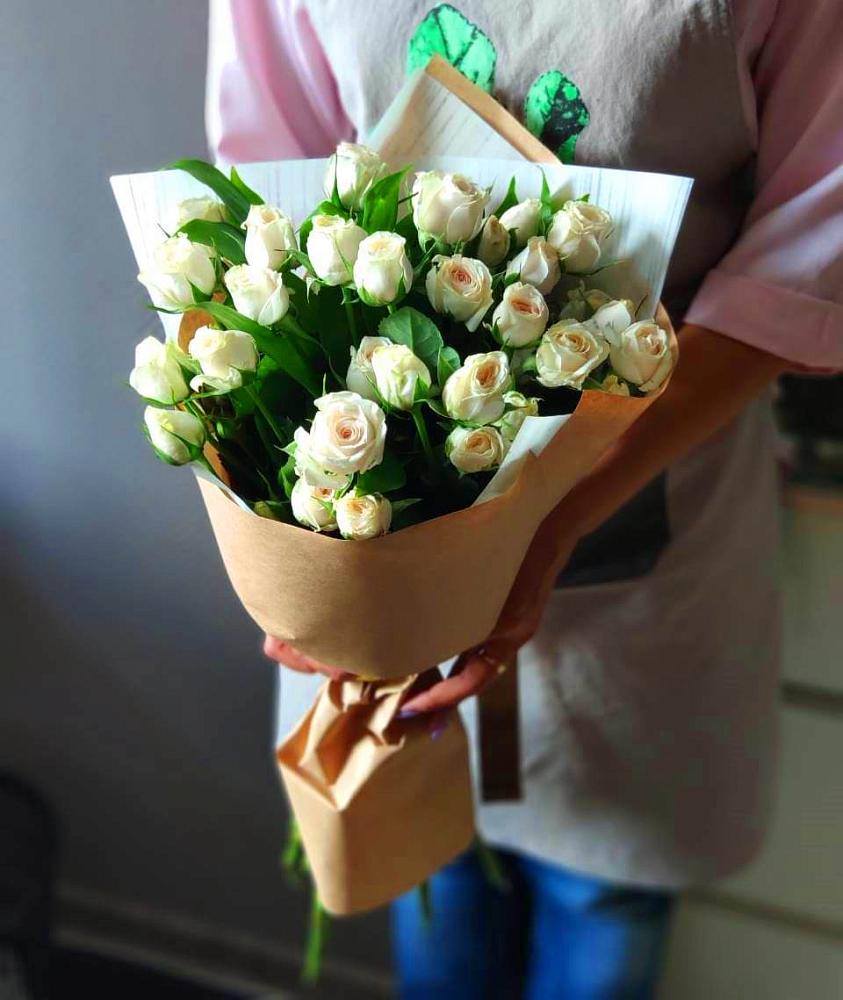 Букет цветов из: Розы в Божонке