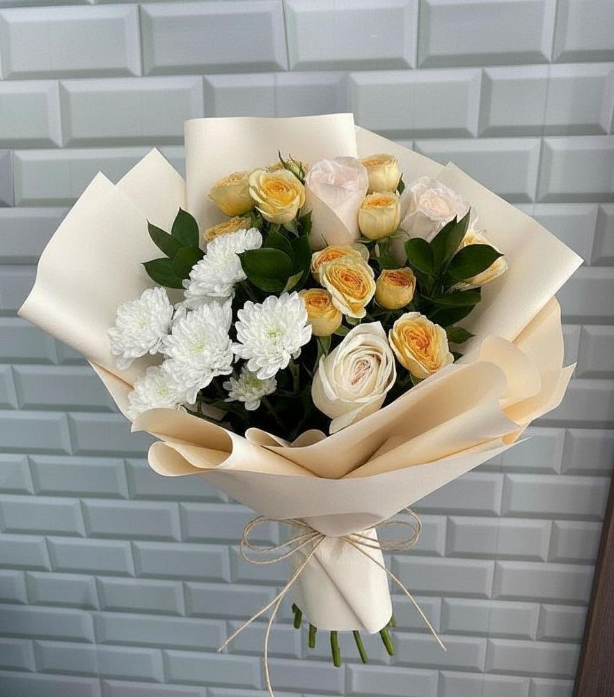 Букет цветов из: Розы и Хризантемы в Божонке