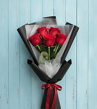 Букет цветов из:  Розы в Божонке