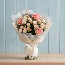 Букет цветов из:  Розы в Божонке
