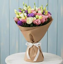 Букет цветов из:  Лизиантусы в Божонке